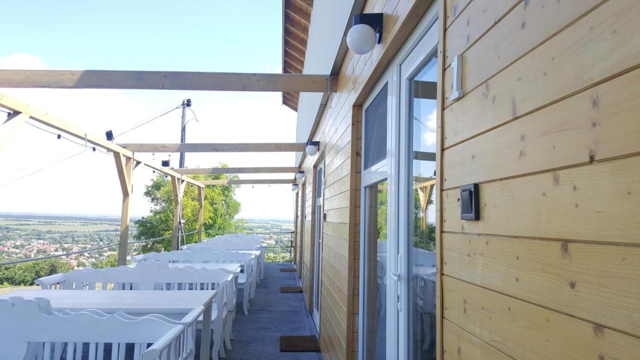 Levendulaszat Simontornya Exterior photo